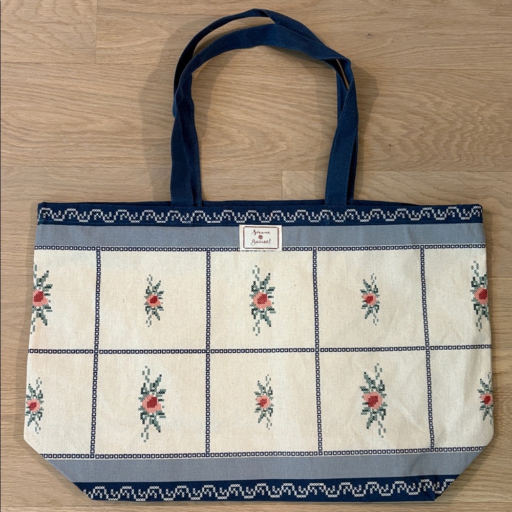Sezane Tote